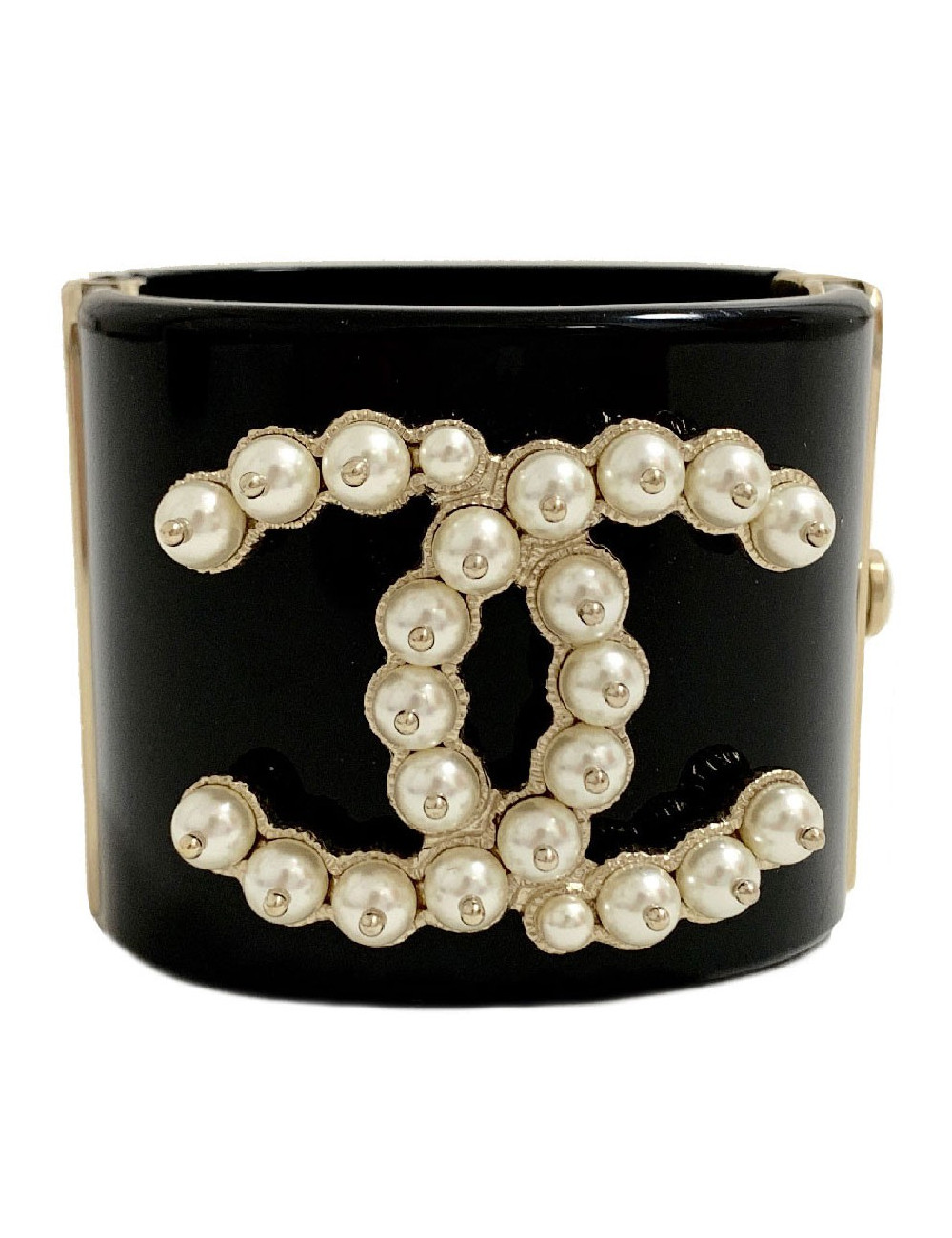 Manchette CHANEL CC en résine noire et CC en perles