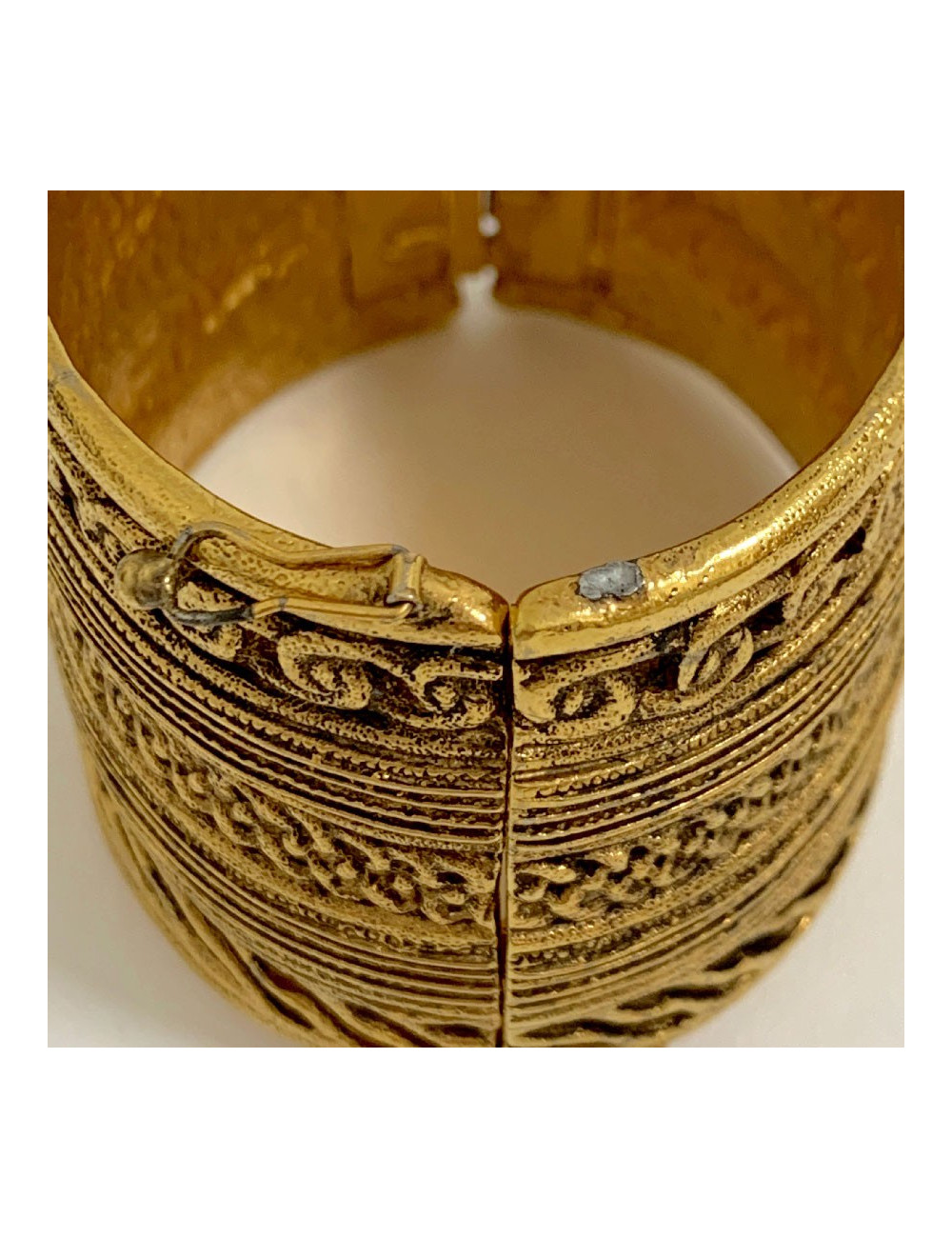 CHANEL couture vintage gilded cuff