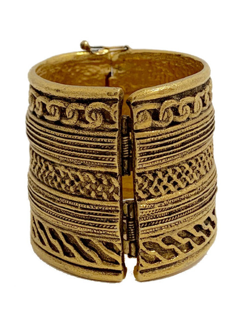 CHANEL couture vintage gilded cuff