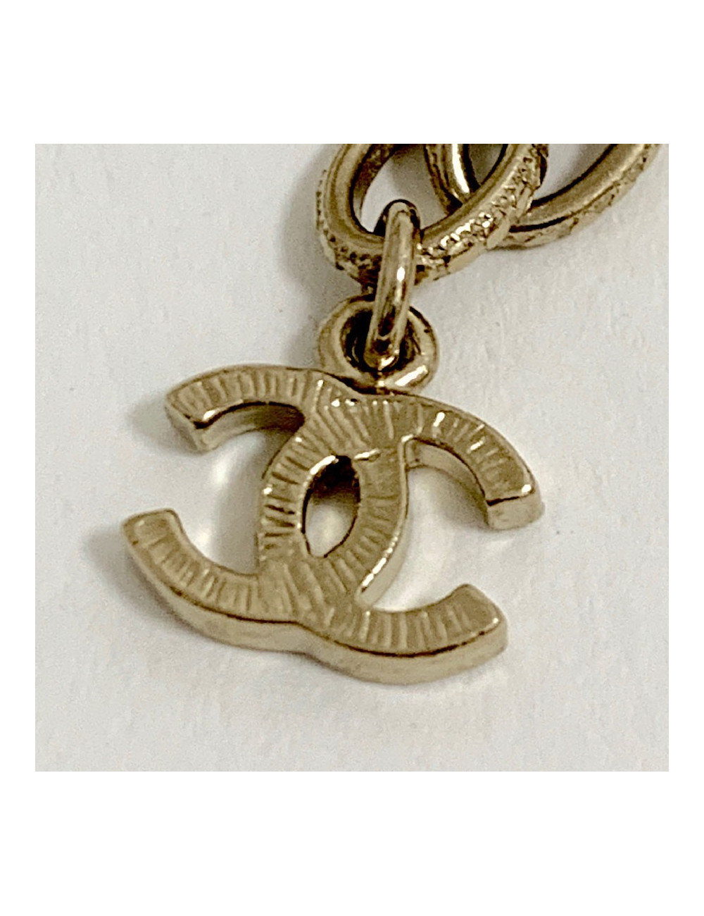 Sautoir CHANEL multichaines perles nacrées rose et transparent 