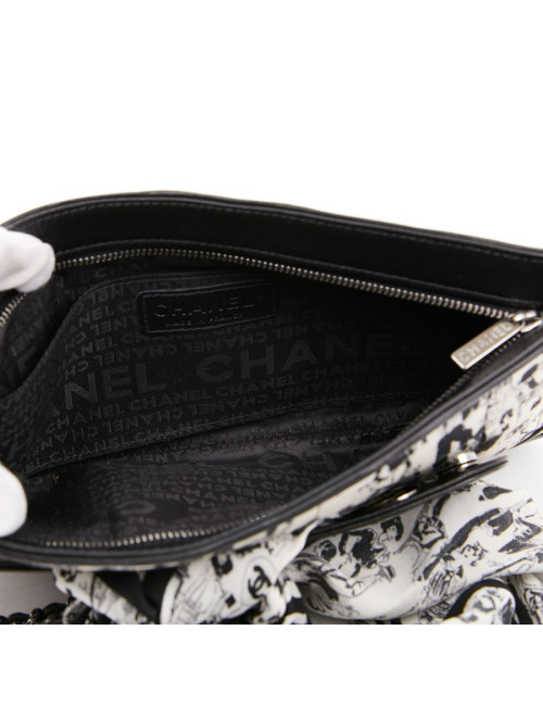 Pochette CHANEL soie noire