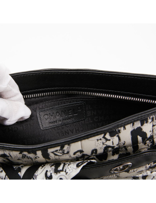 Pochette CHANEL soie noire