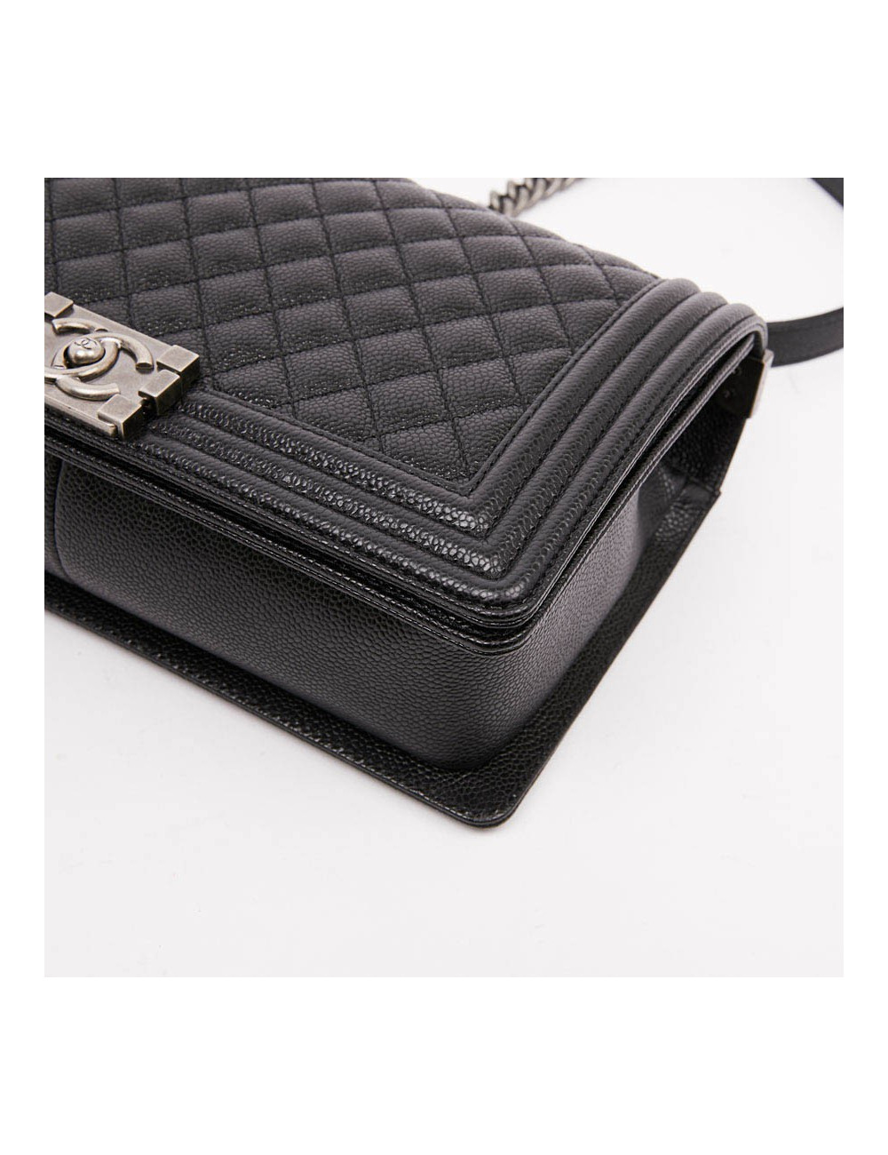 Boy GM CHANEL cuir grainé noir