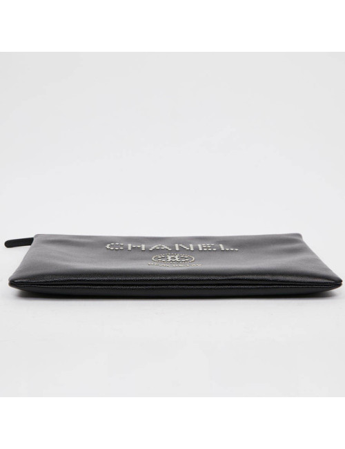 Pochette CHANEL en cuir noir