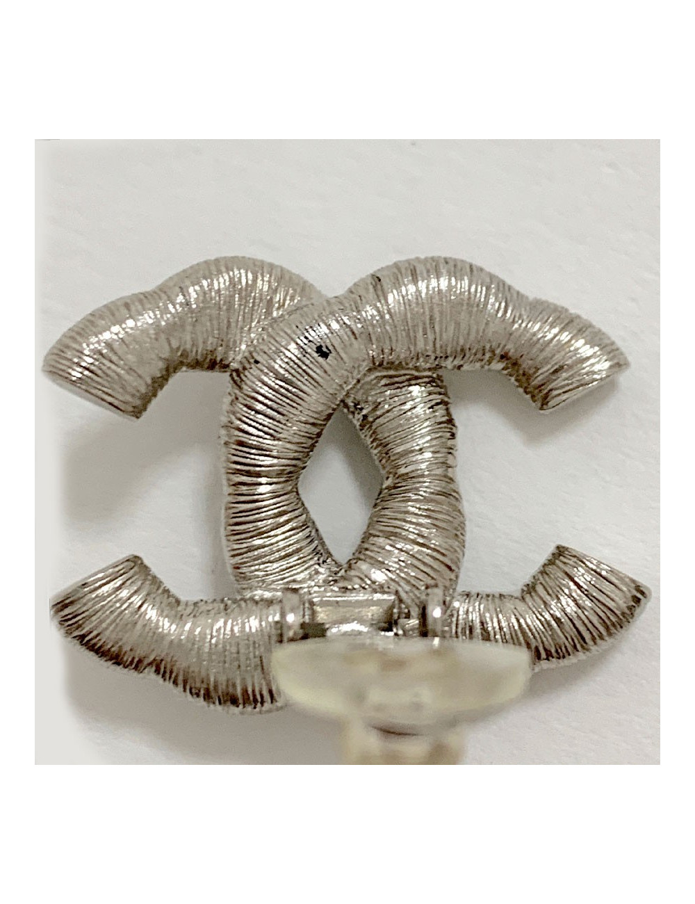 Clip CHANEL CC strass argenté