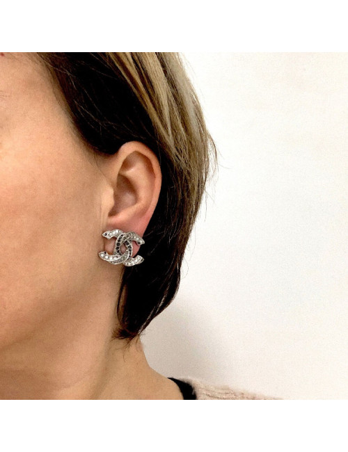 Clip CHANEL CC strass argenté
