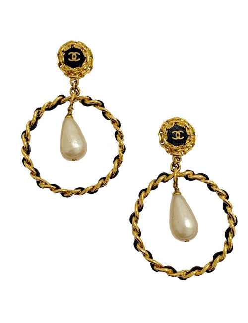 Boucle d’oreille chanel chaine et cuir
