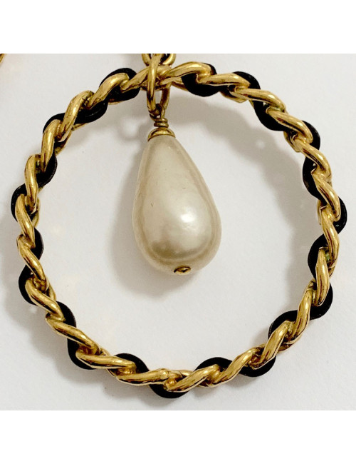 Boucle d’oreille chanel chaine et cuir
