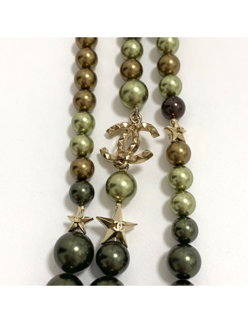 Sautoir CHANEL perles kaki triple rangs
