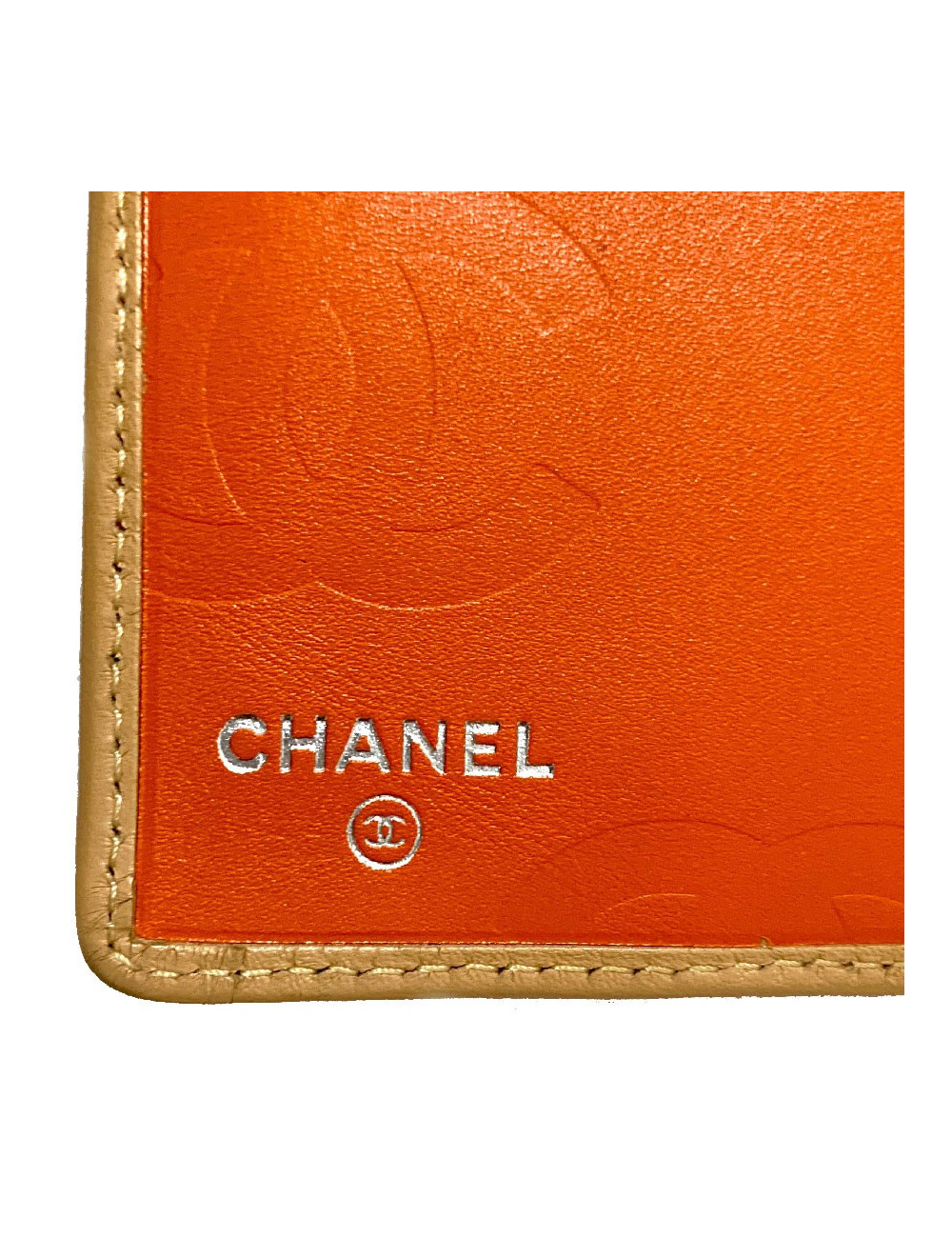 Portefeuille CHANEL cuir d'agneau beige matelassé