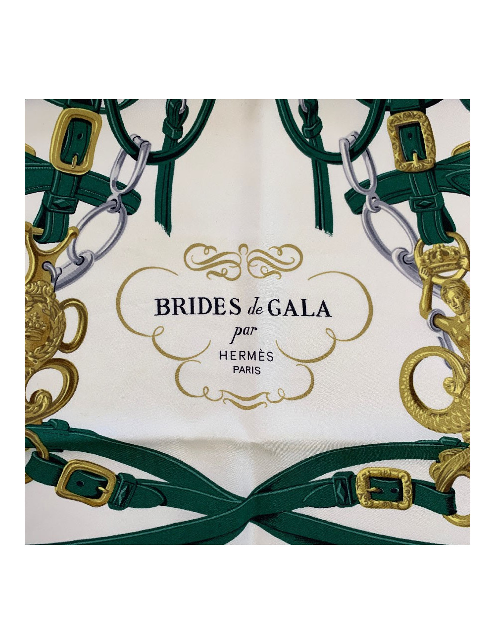 Carré HERMES Brides de Gala vert et blanc en soie