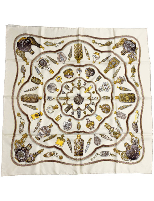 Carré 90 x 90 HERMES soie 100%