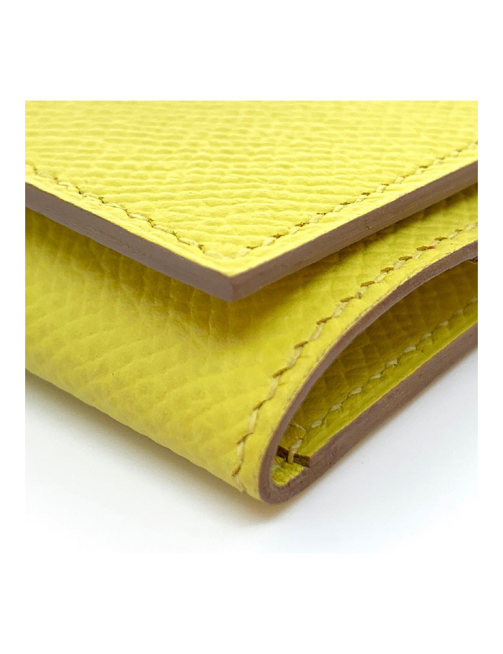 Porte-cartes HERMES Guernesey 3CC jaune en cuir grainé
