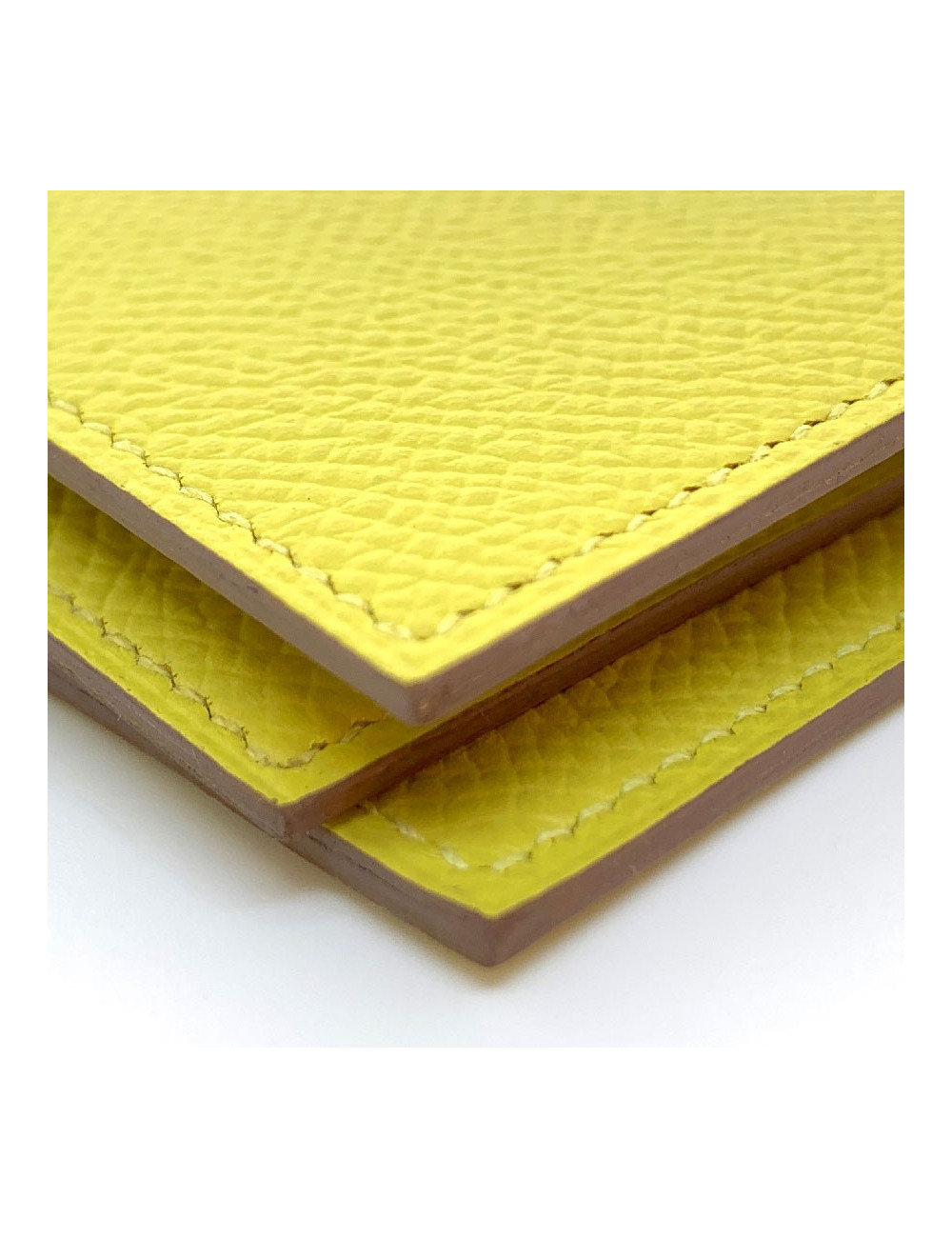 Porte-cartes HERMES Guernesey 3CC jaune en cuir grainé