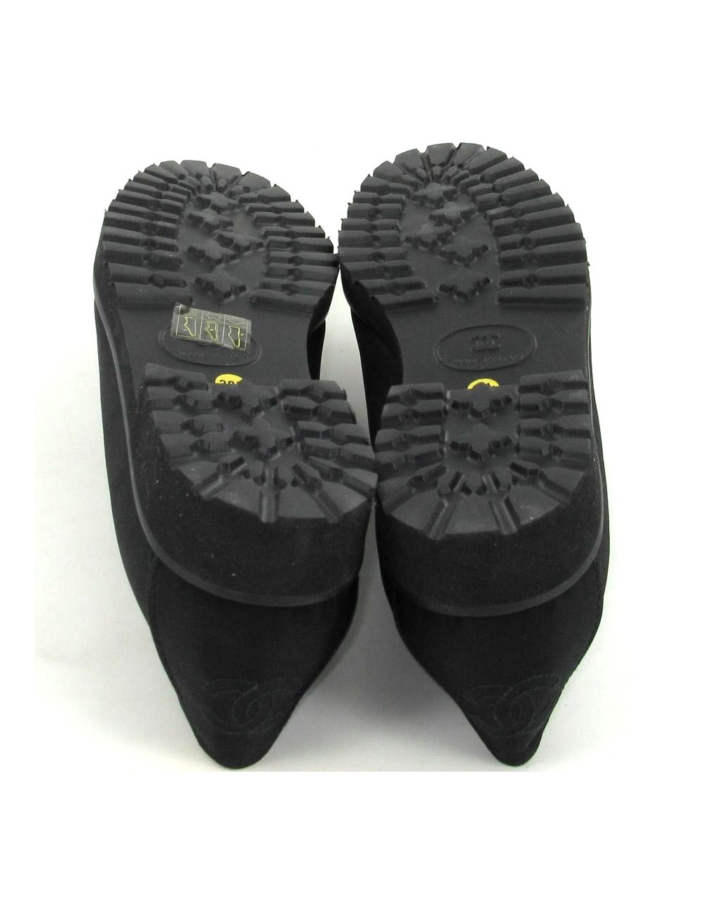 Mocassins CHANEL T 39.5 en toile satinée noire