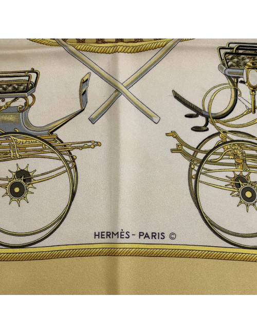 Carré HERMES soie 100% "Clés Voitures à transformation"