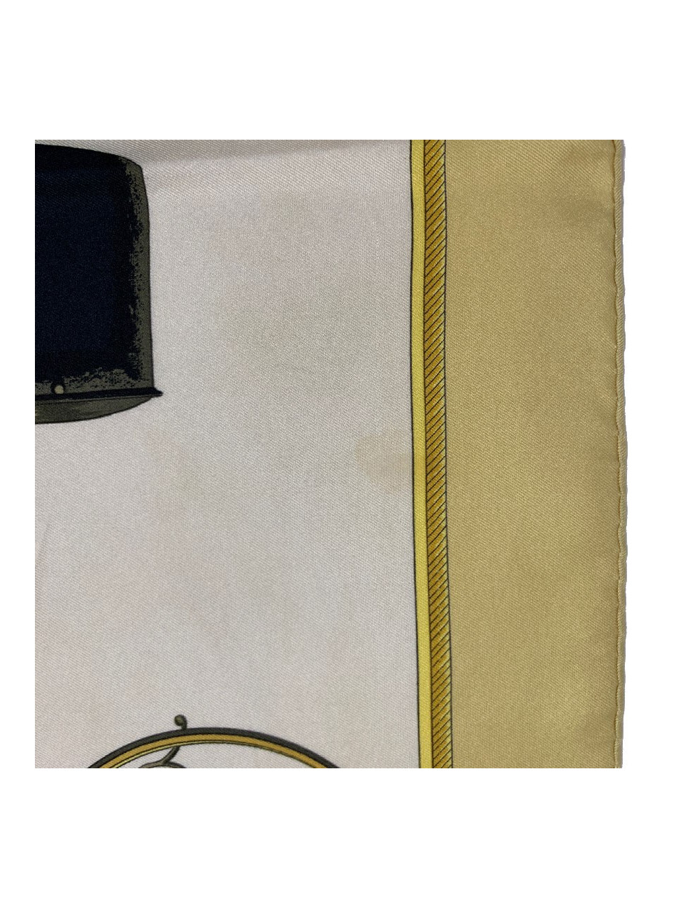 Carré HERMES Les Voitures à transformation en soie jaune et beige