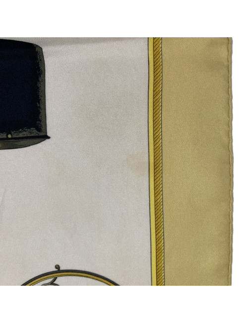 Carré HERMES soie 100% "Clés Voitures à transformation"