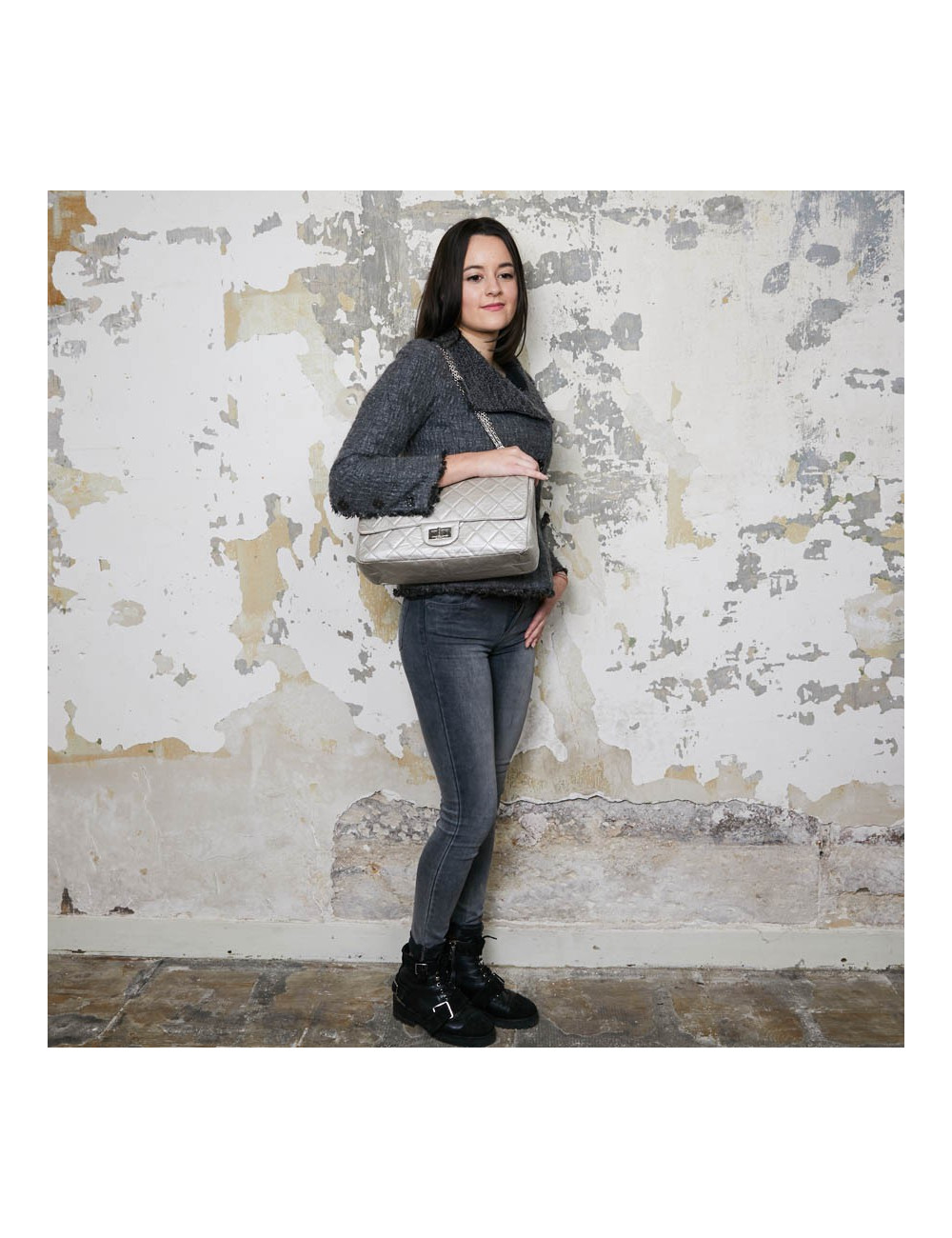 2.55 CHANEL cuir argent