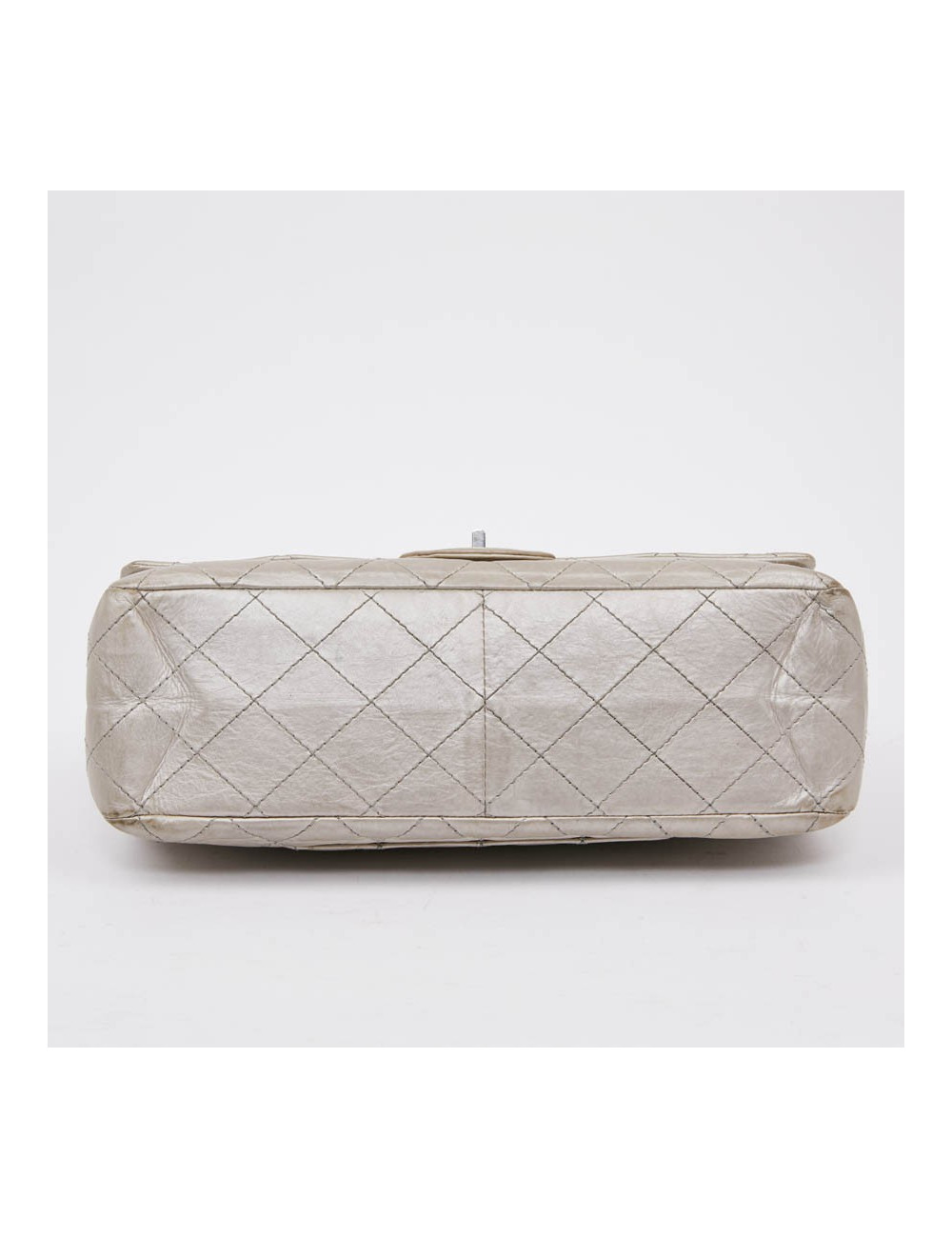 2.55 CHANEL cuir argent