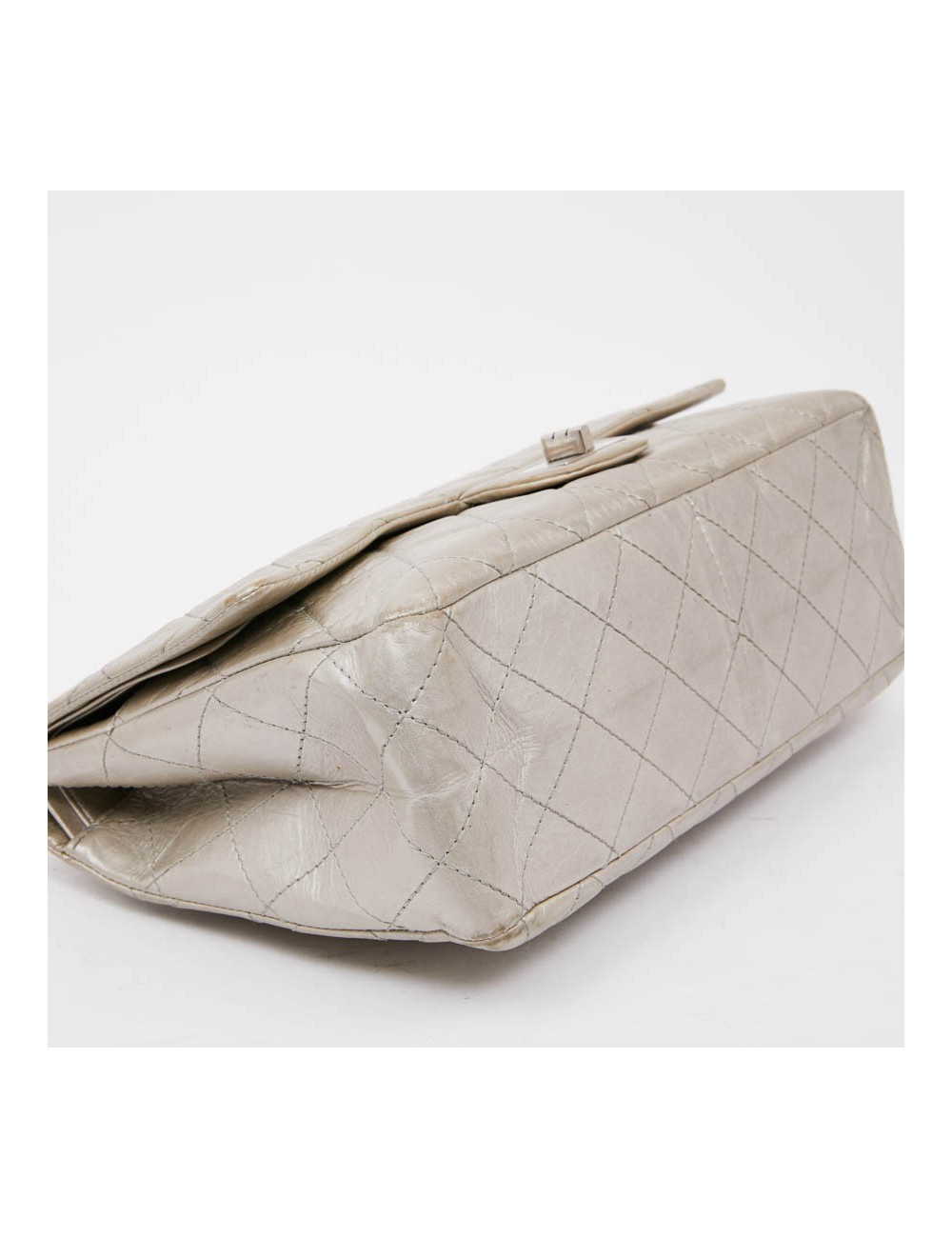 2.55 CHANEL cuir argent