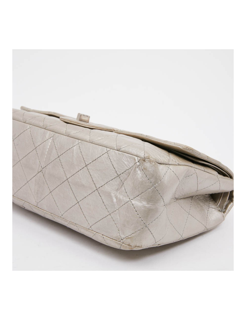 2.55 CHANEL cuir argent