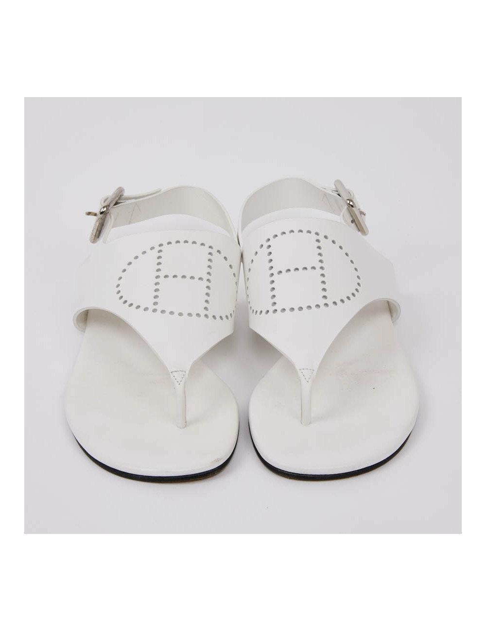 Sandales HERMES KOLA T37 cuir blanc perforé