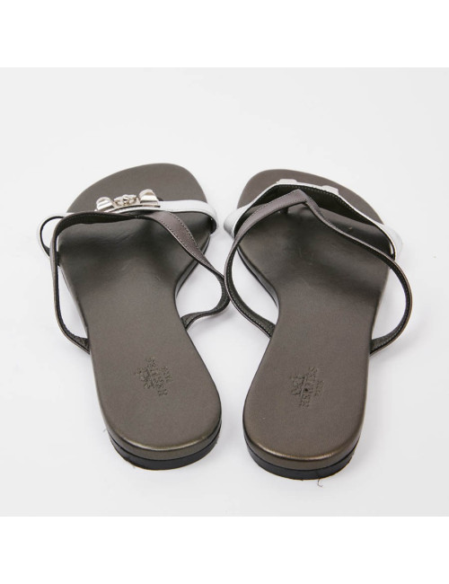 Sandales HERMES Corfou T37,5 cuir vert et argent