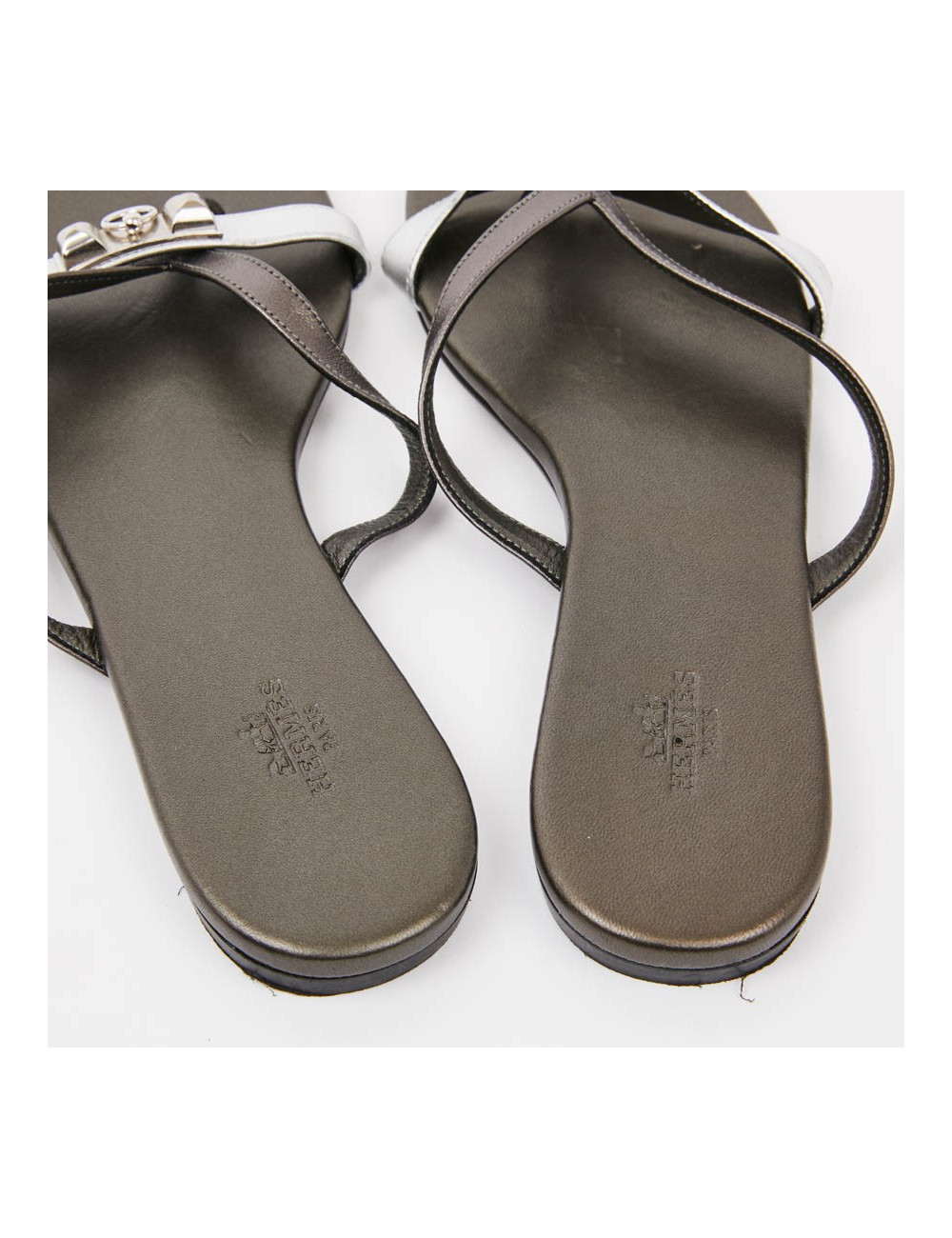 Sandales HERMES Corfou T37,5 cuir vert et argent