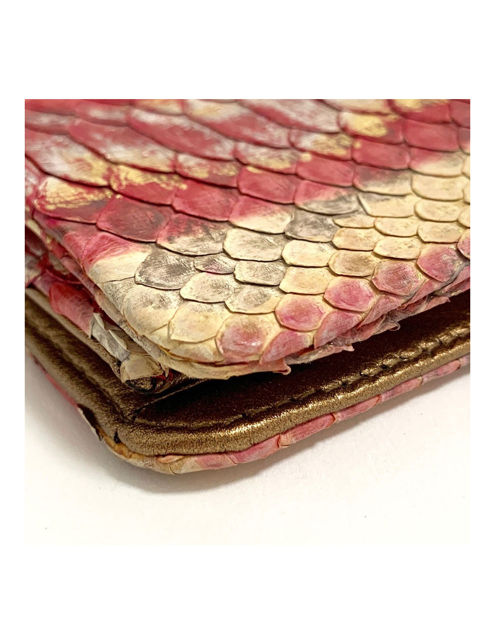 Pochette CHANEL python beige rose rouge