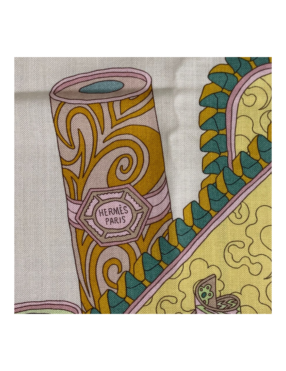 Châle HERMES "Les trésors  d'un artis" vert et vieux rose