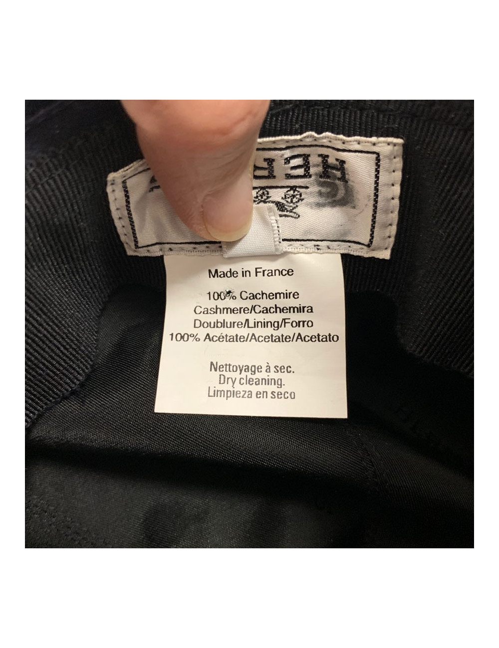 HERMES navy blue cashmere hat