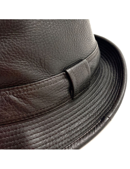 Chapeau HERMES en cuir marron foncé T58