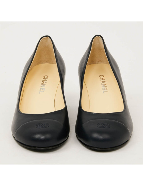 Escarpins T35 CHANEL cuir bleu