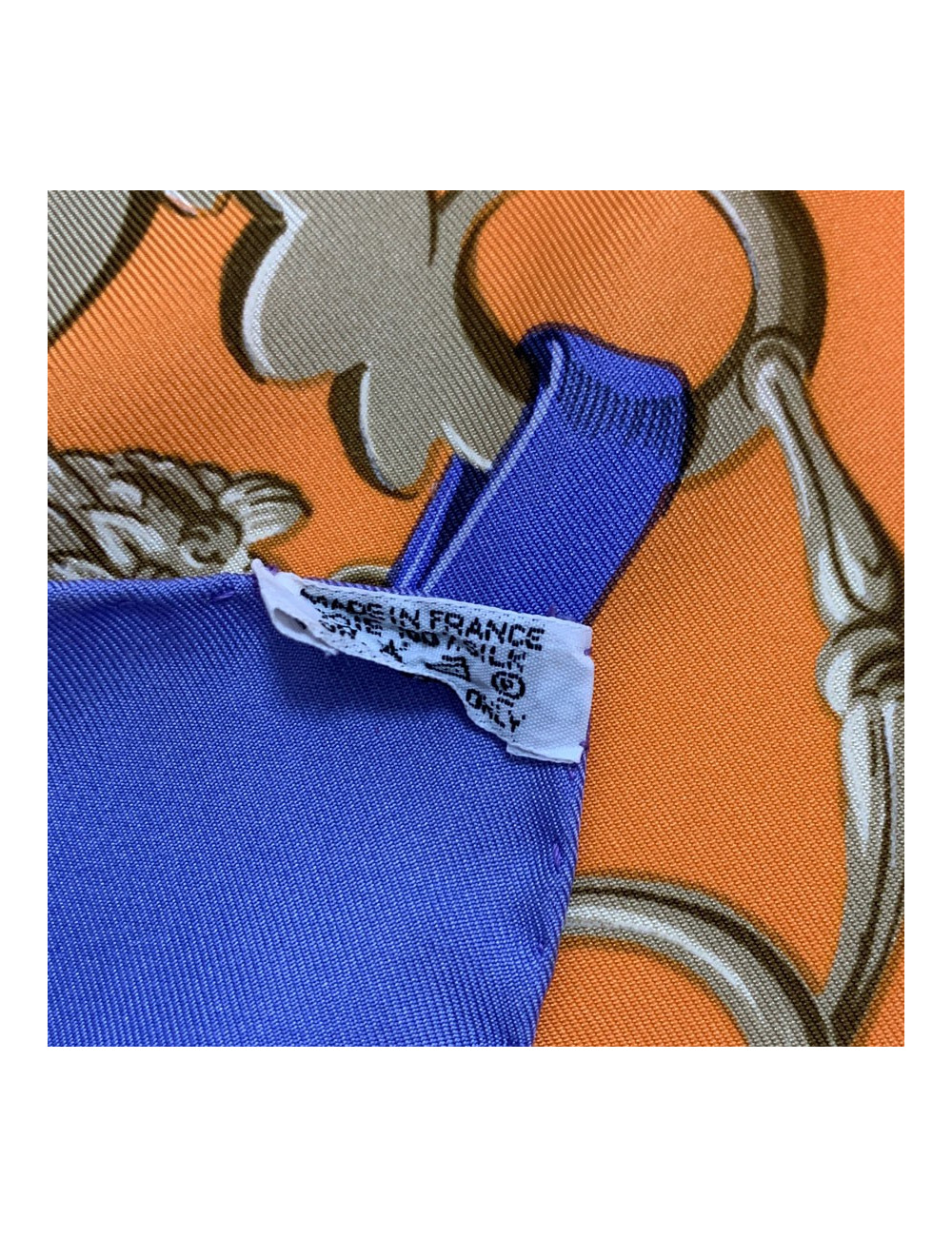 Carré HERMES Brides de Gala mauve en soie