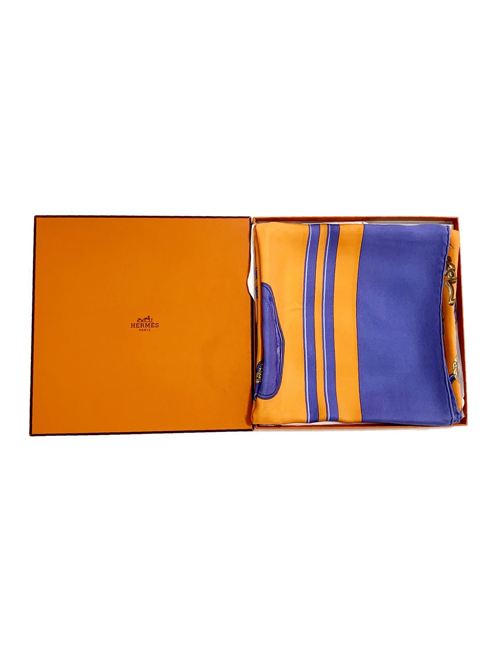 Carré HERMES Brides de Gala mauve en soie