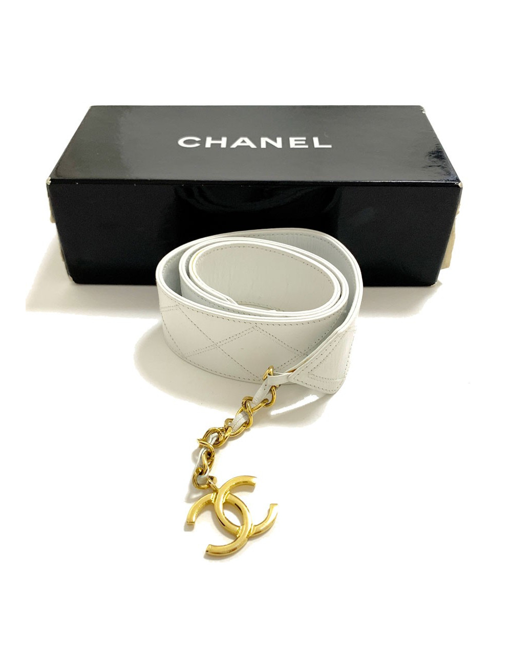 Ceinture vintage CHANEL cuir matelassé blanc