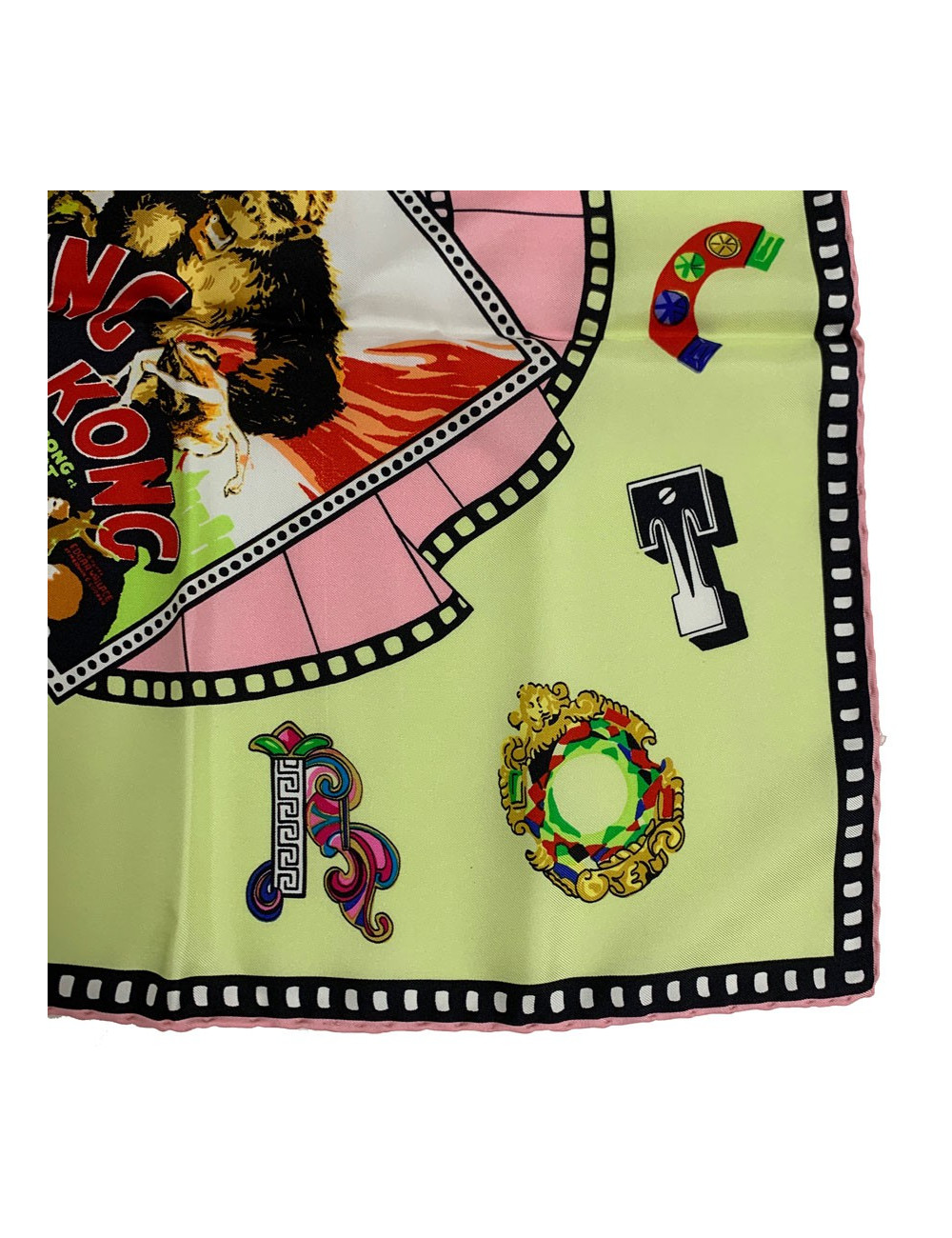 Carré ATELIER VERSACE