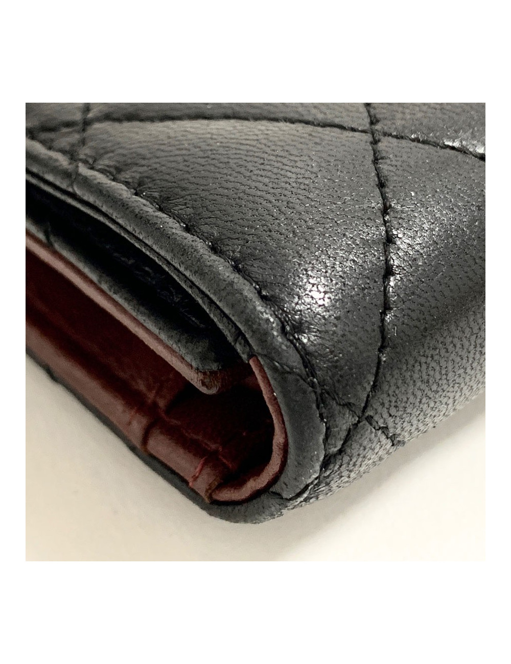 Compagnon CHANEL cuir d'agneau matelassé noir