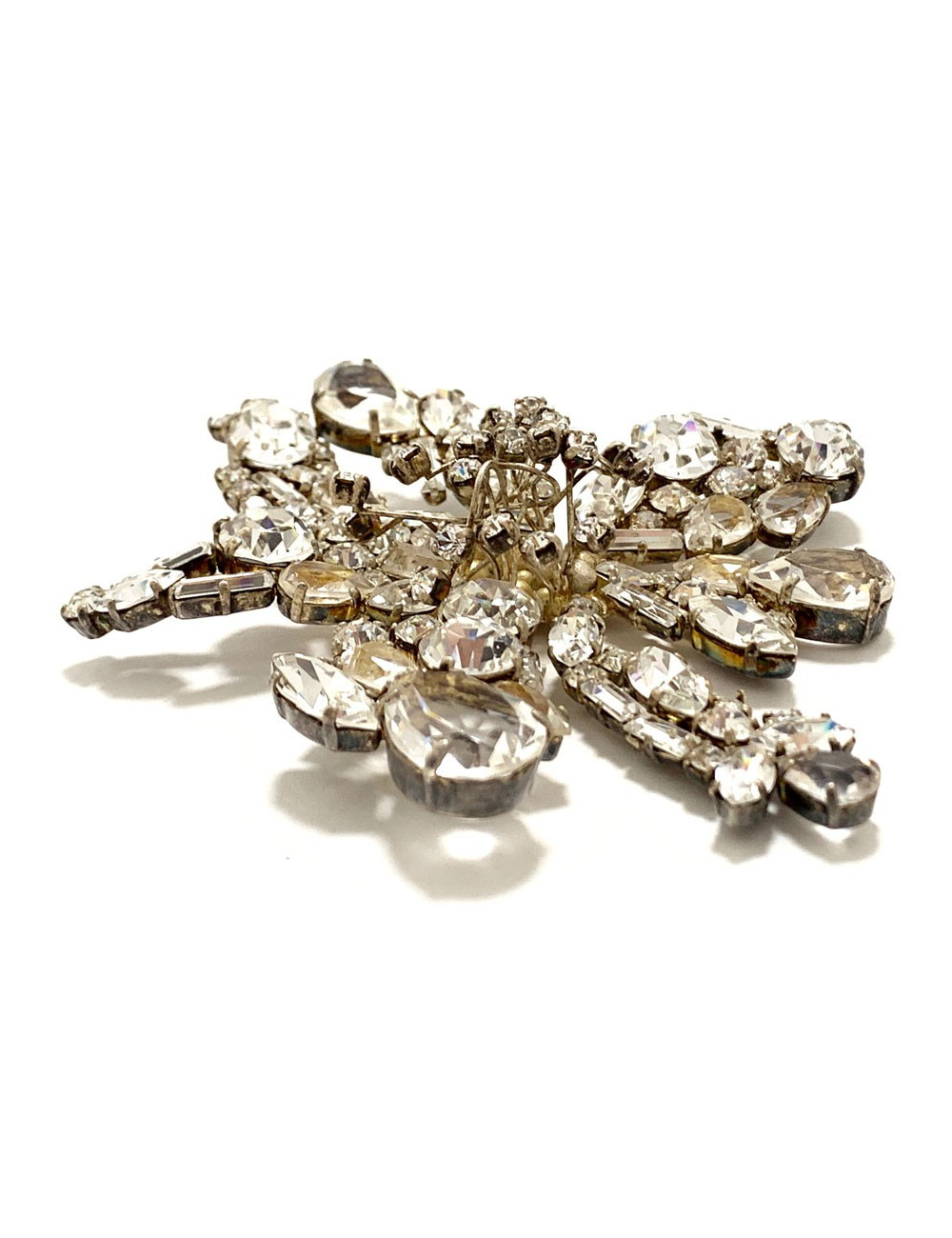 Broche CHRISTIAN LACROIX en brillants 