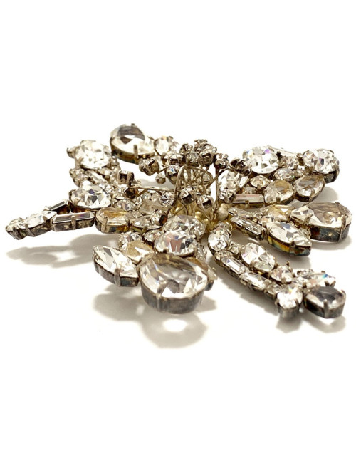 Broche CHRISTIAN LACROIX en brillants 