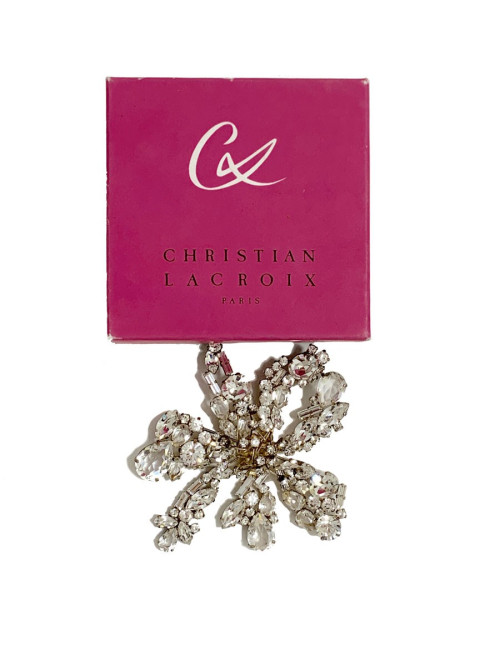 Broche CHRISTIAN LACROIX en brillants 
