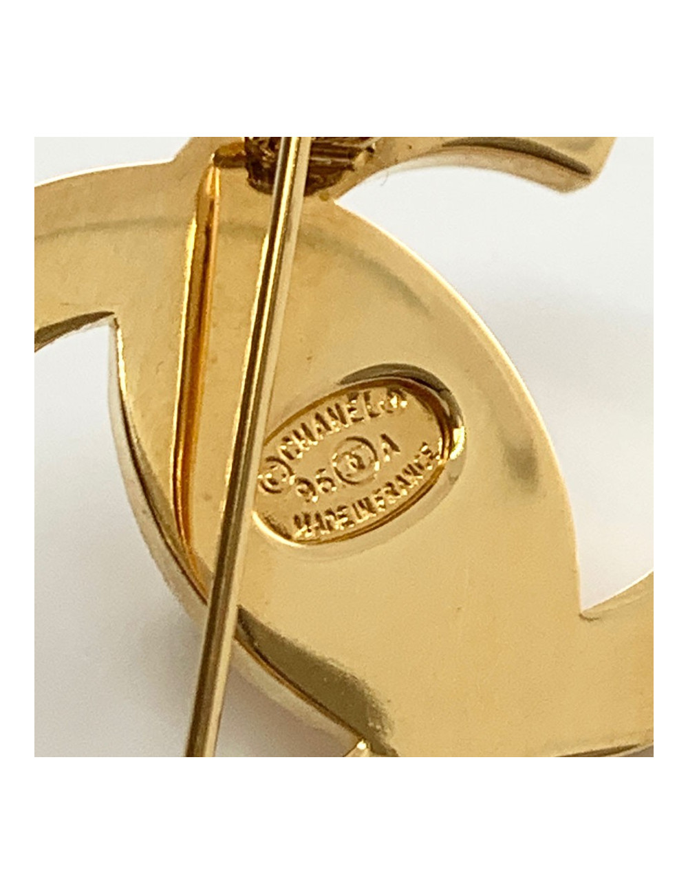 Broche CHANEL CC strass