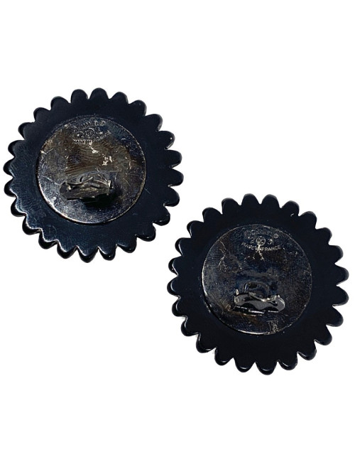 Clips CHANEL Coquille Saint Jacques