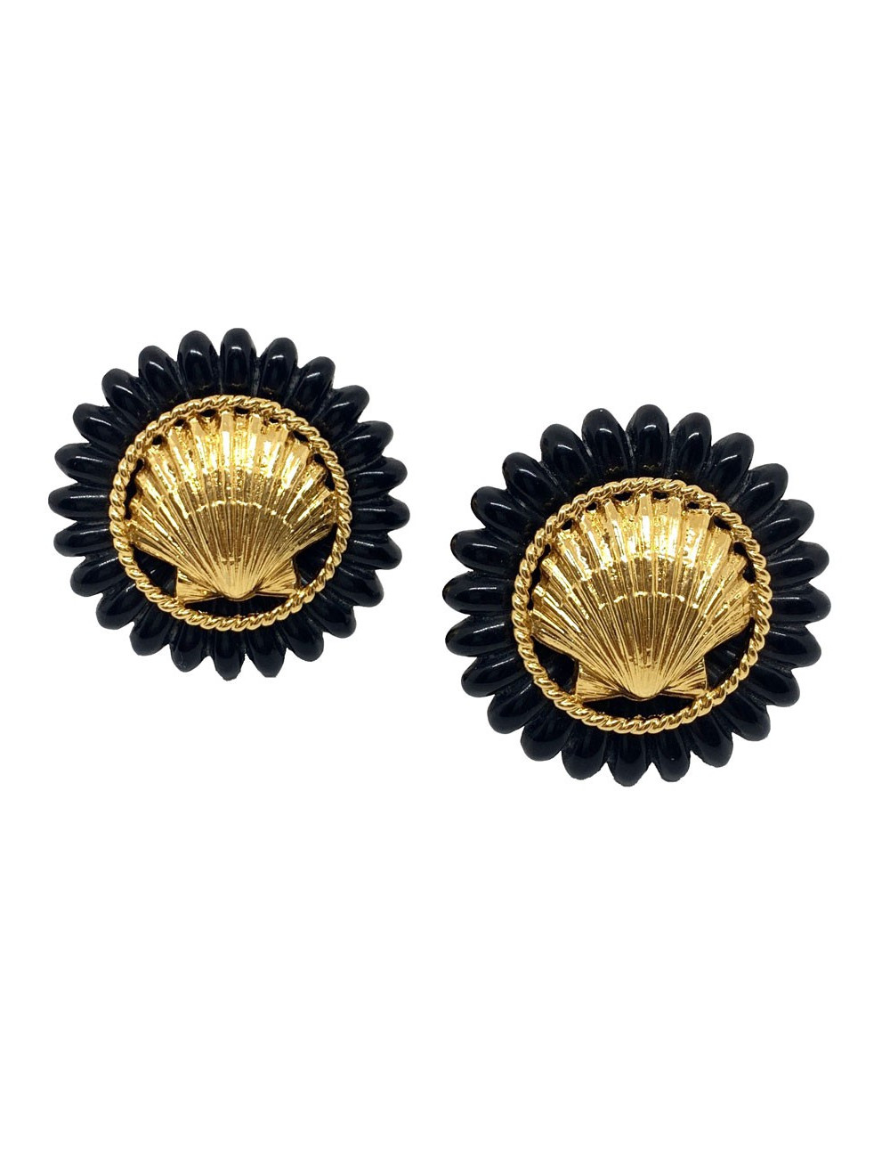 Clips CHANEL Coquille Saint Jacques