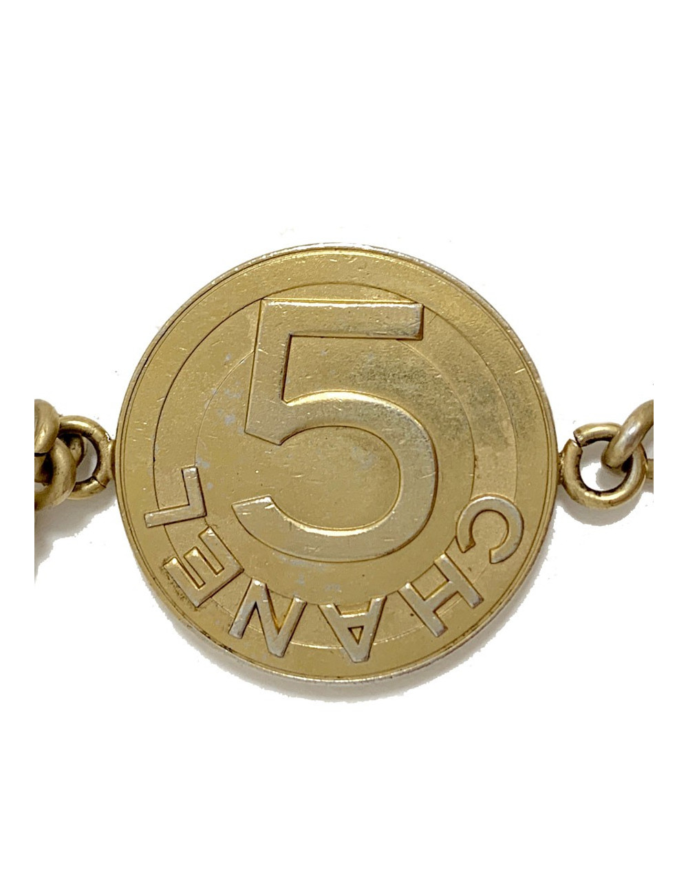 Sautoir CHANEL médaille dorée