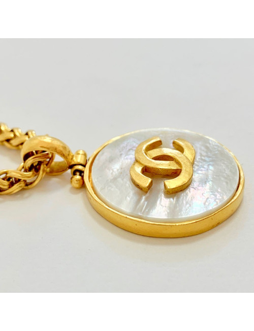 Sautoir medaillon nacré CHANEL