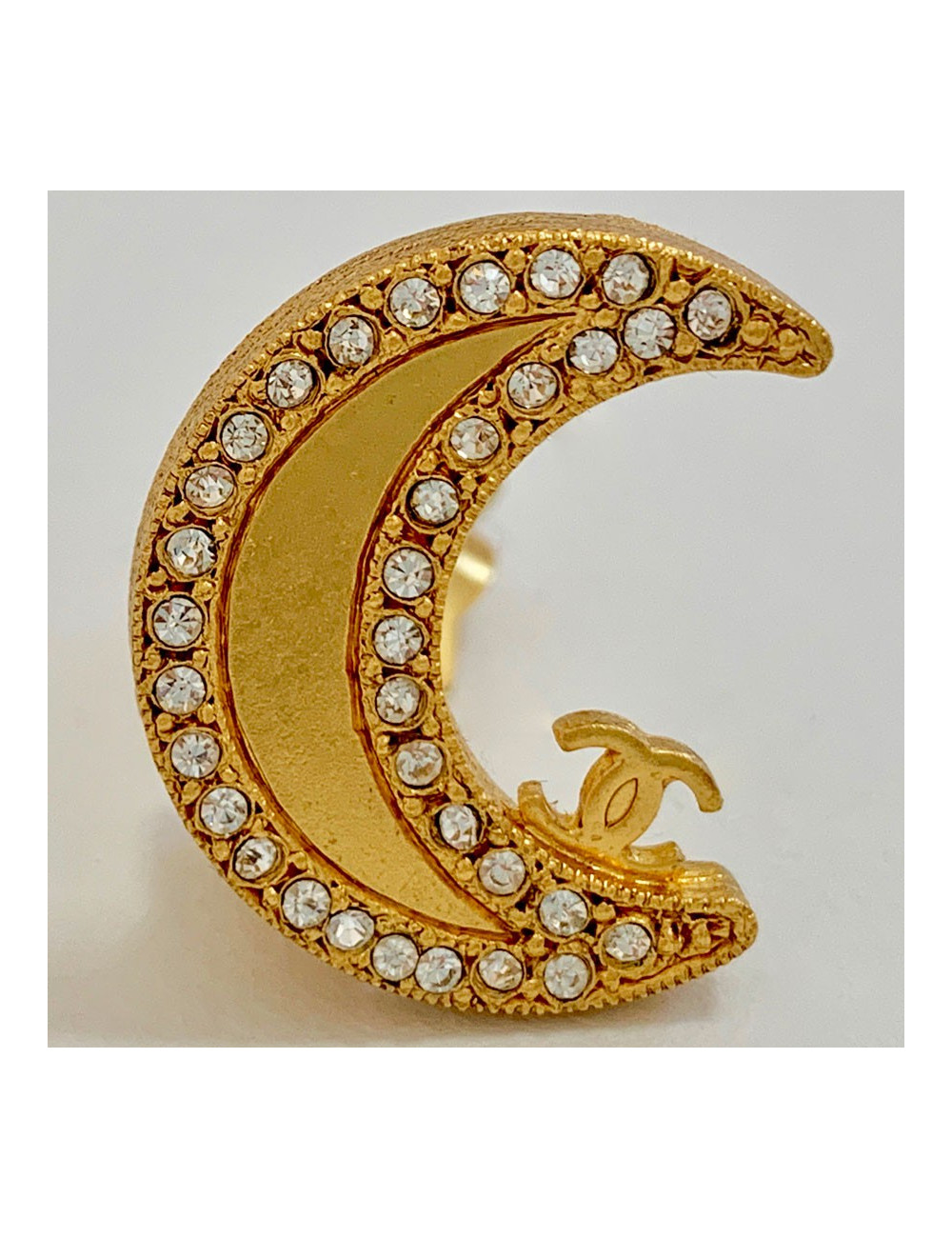 Boucles d'oreille clips CHANEL croissant de lune doré