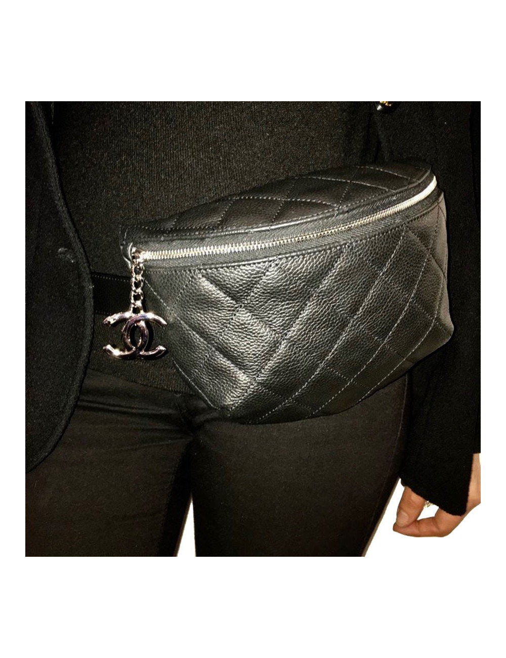 Ceinture banane CHANEL cuir grainé noir