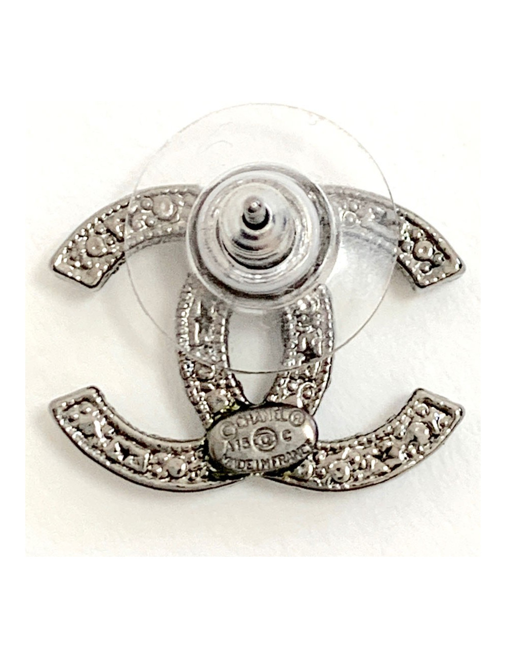 Boucles d'oreille CHANEL perles nacrées